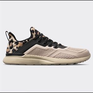 APL TechLoom Tracer Parchment/Black/leopardWomen’s